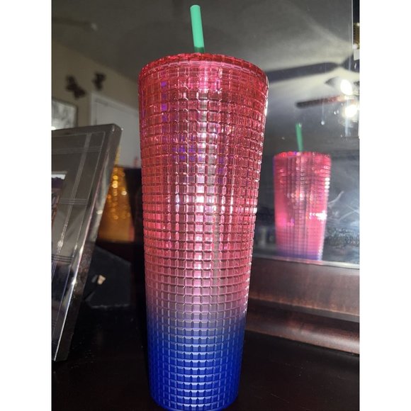 NEW Starbucks Watermelon Pink Purple Gradient Ombre Grid 24oz Venti Tumbler - Picture 2 of 5